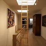 Stille, Aussicht Und Kunst Am Archaeologischen Park إكسانتن