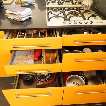 Stille, Aussicht Und Kunst Am Archaeologischen Park 民宿 克桑滕