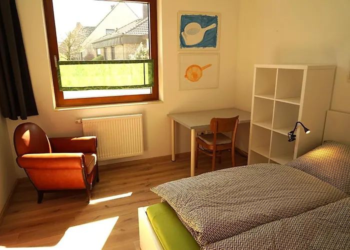 Stille, Aussicht Und Kunst Am Archaeologischen Park * Xanten