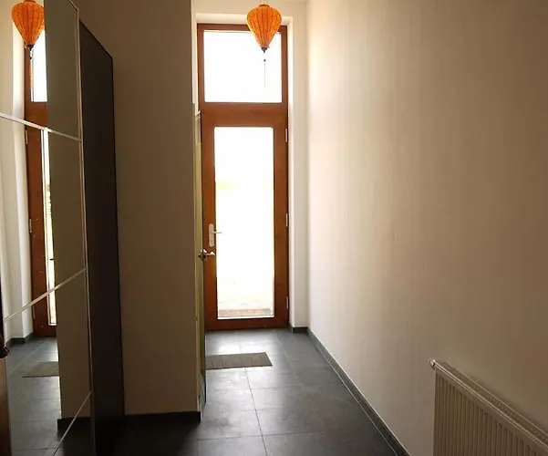 Stille, Aussicht Und Kunst Am Archaeologischen Park Homestay szállás