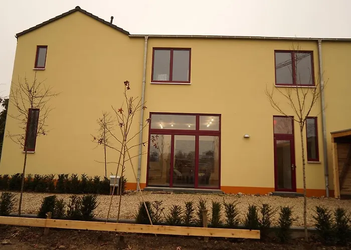 Stille, Aussicht Und Kunst Am Archaeologischen Park Xanten