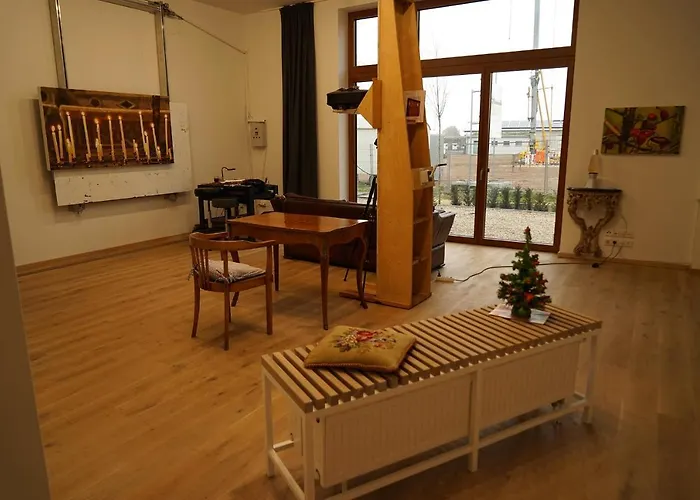 Stille, Aussicht Und Kunst Am Archaeologischen Park Xanten